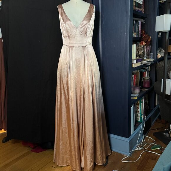 Galina Signature Charmeuse Tank V-Neck Dress with Slit in Color Sand | Size 4 - Picture 1 of 7
